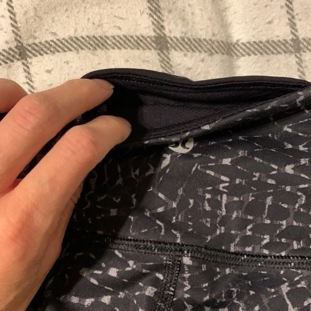 GUC Lululemon workout leggings